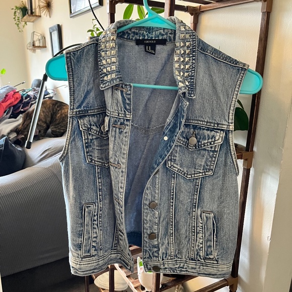 Jean Jacket - Picture 1 of 1